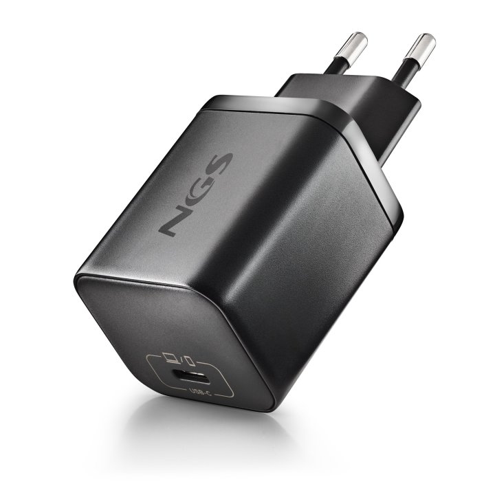 Cargador Usb Gan Ngs Bud65w-l 65w 1xusb-c Pd Pps Diseño Compacto Con Cable Trenzado Y 5 Tips Negro