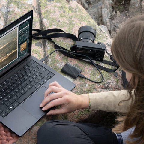 Disco M.2 Externo T9 Shield Pcie Nvme Usb 3.2 Samsung Mu-pg1t0b eu 1tb Black