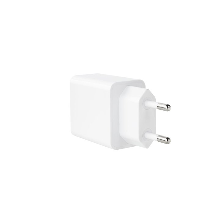 Cargador De Pared Tooq Tqwc-2sc04wt Usb-c+usb-a 4.8a (20w) Total Color Blanco