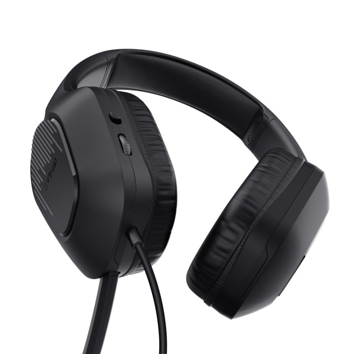 Bundle Trust Gaming Gxt 790 Tridox Aur Zirox+ Rat Felox+alfombrilla Negro 25117
