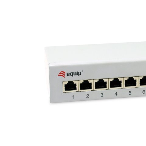 Patch Panel De Sobremesa Equip Cat.6a Apantallado 8 Puertos Color Gris Claro (ral 7035)