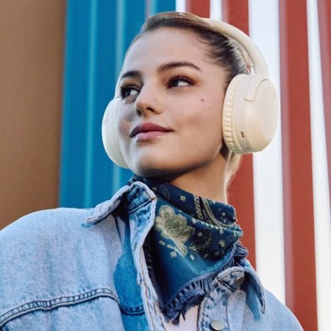 Auricular Bluetooth Energy Sistem Cream Rizz 50h De Bateria, Carga Rapida, Multidispositivo.