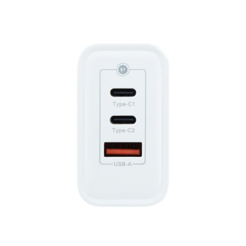 Cargador Usb Gan Coolbox 65w 2xusb-c 1xusb-a Color Blanco
