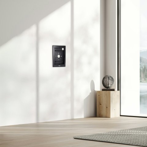 Marco Antirrobo Tablet Tooq Tqatte2601-s-b Color Negro 11" Vesa 75x75 Cerradura