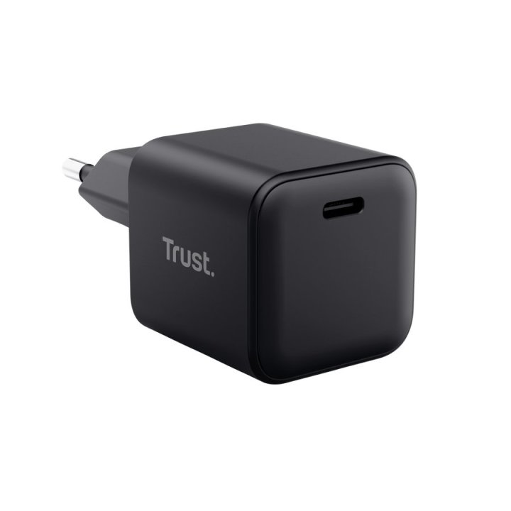 Cargador Usb Gan Trust Maxo 65w Pd 1xusb-c Ultra Small Incluye Cable Usb-c 2m Negro