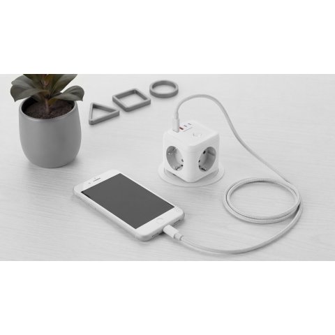 Powercube Mars Gaming Md-cube20w 4 Usb 3 Tomas De Corriente. Regleta Color Blanco
