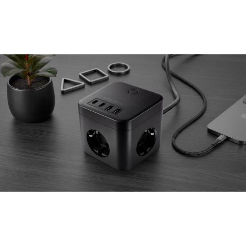 Powercube Mars Gaming Md-cube35 4 Usb 3 Tomas De Corriente Con Cable 1.8m Regleta Color Negro