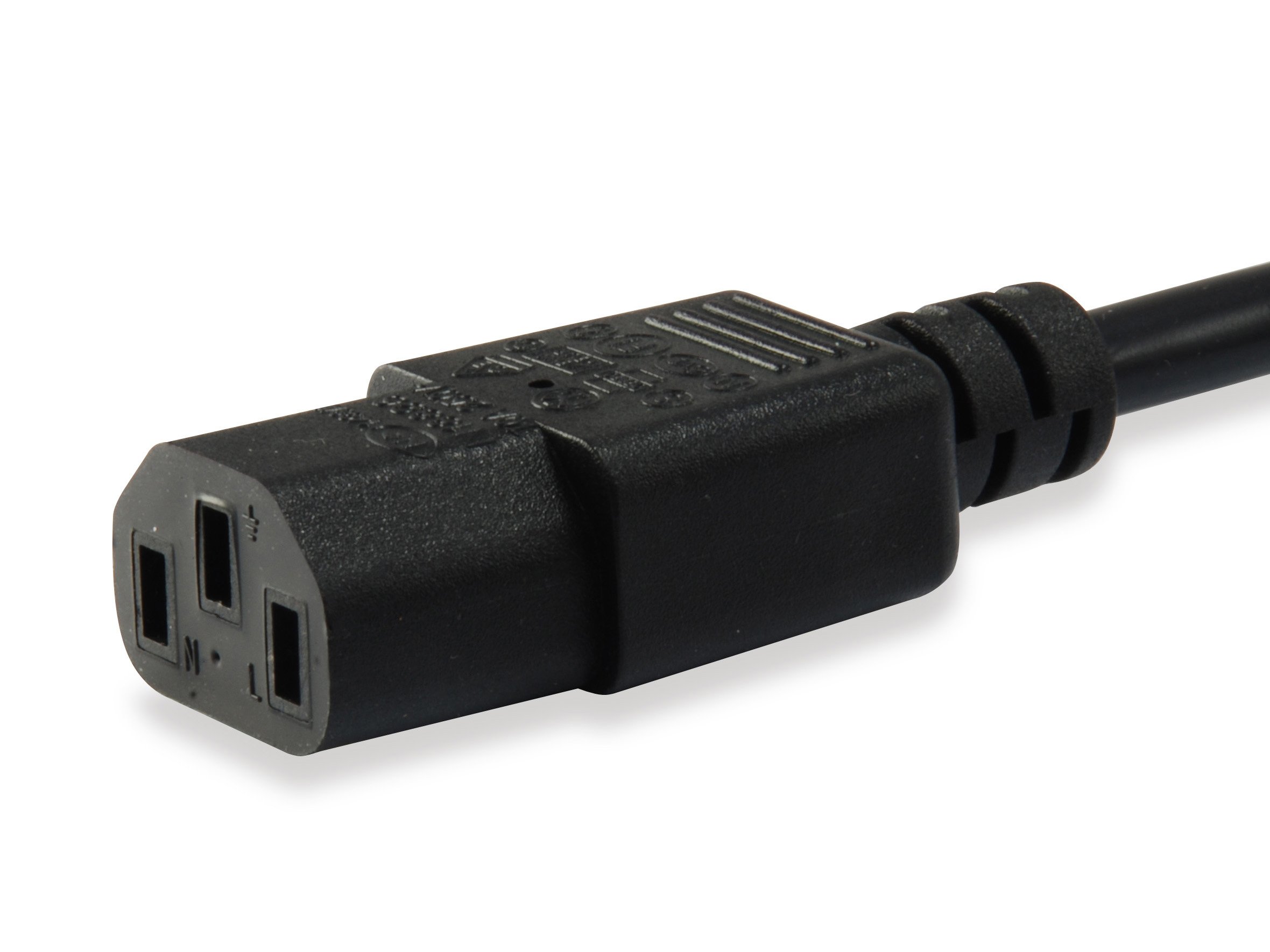 EQUIP 112101 — Cable alargador alimentación IEC 3M 3