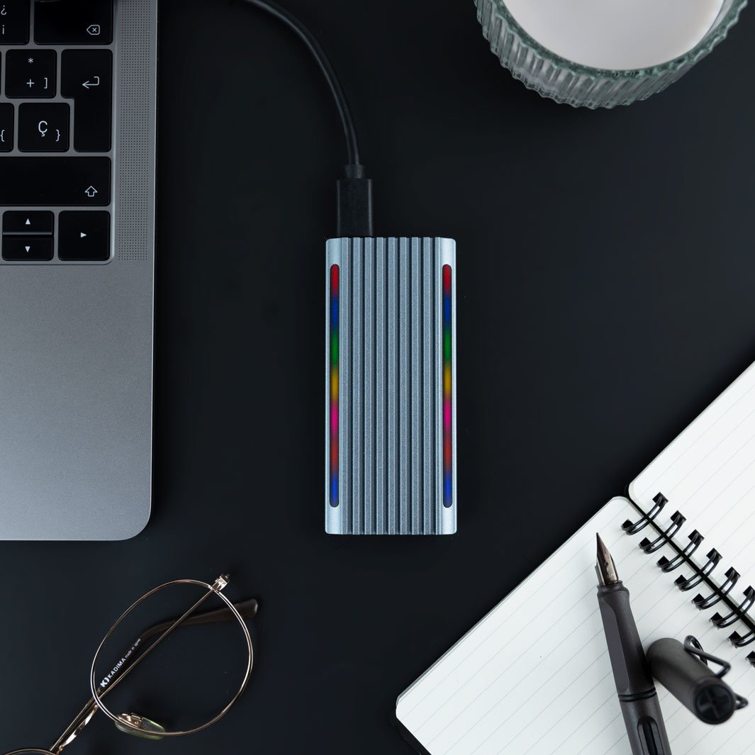 Caja Externa M.2 USB-C TQE-2221G para M.2 NGFF/NVMe USB 3.1 GEN2 USB-A Gris 8