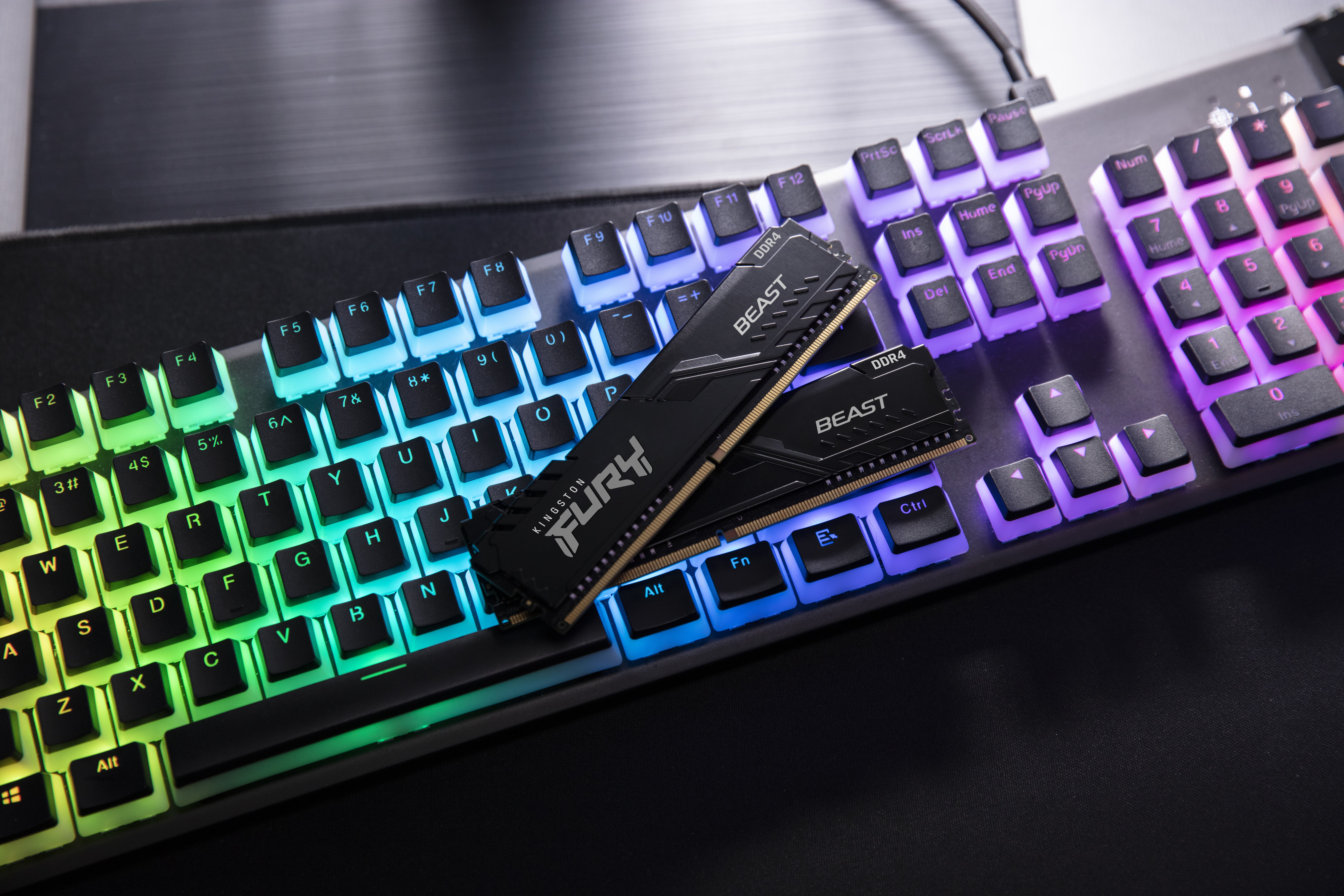 Kingston Fury Beast 16GB DDR4 3200MHz — Memoria de alto rendimiento 10