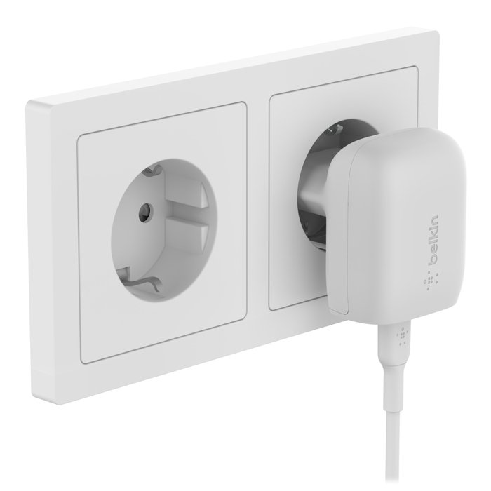 Cargador USB WCA006VF1MWH-B6 USB-C PD 20W + Cable USB-C a USB-C 1m Color Blanco — vista detalle 2