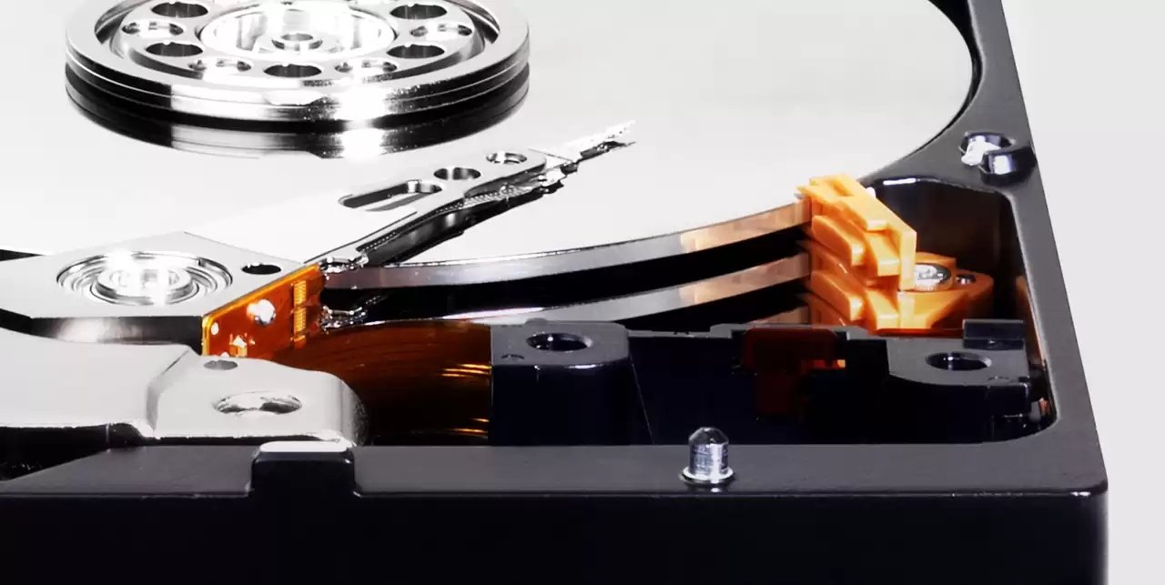 Disco DURO 2TB BLUE SATA6G WD20EZBX — vista detalle 1